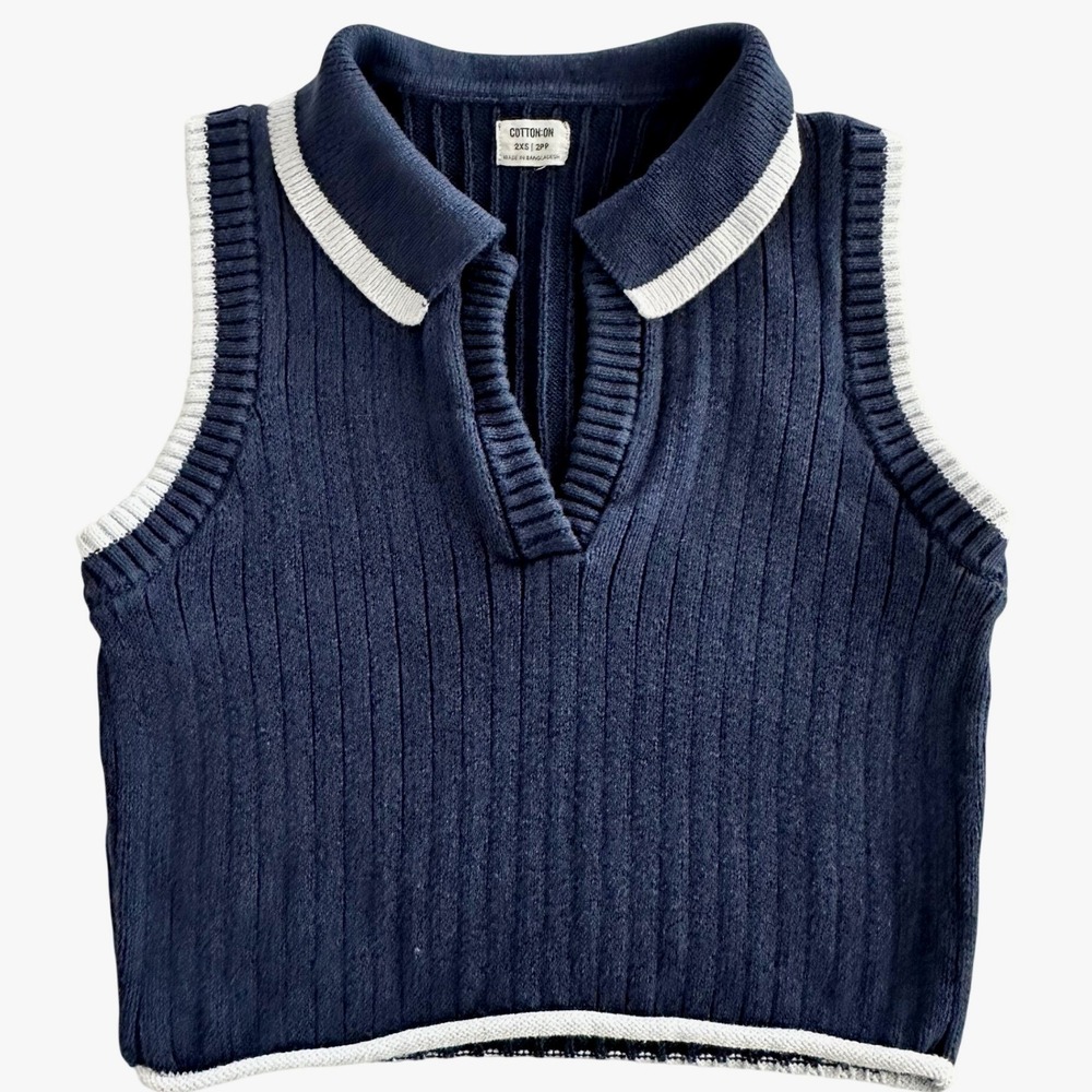 Cotton On Women's XXSP Navy Blue Ribbed Knit‎ Sweater Vest Cropped White Trim